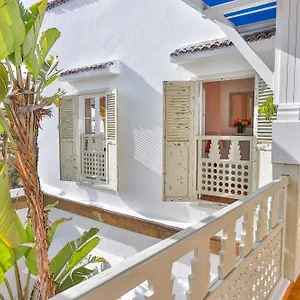 Riad Chems Bleu
