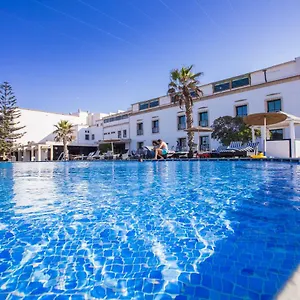 Des Iles Hotel